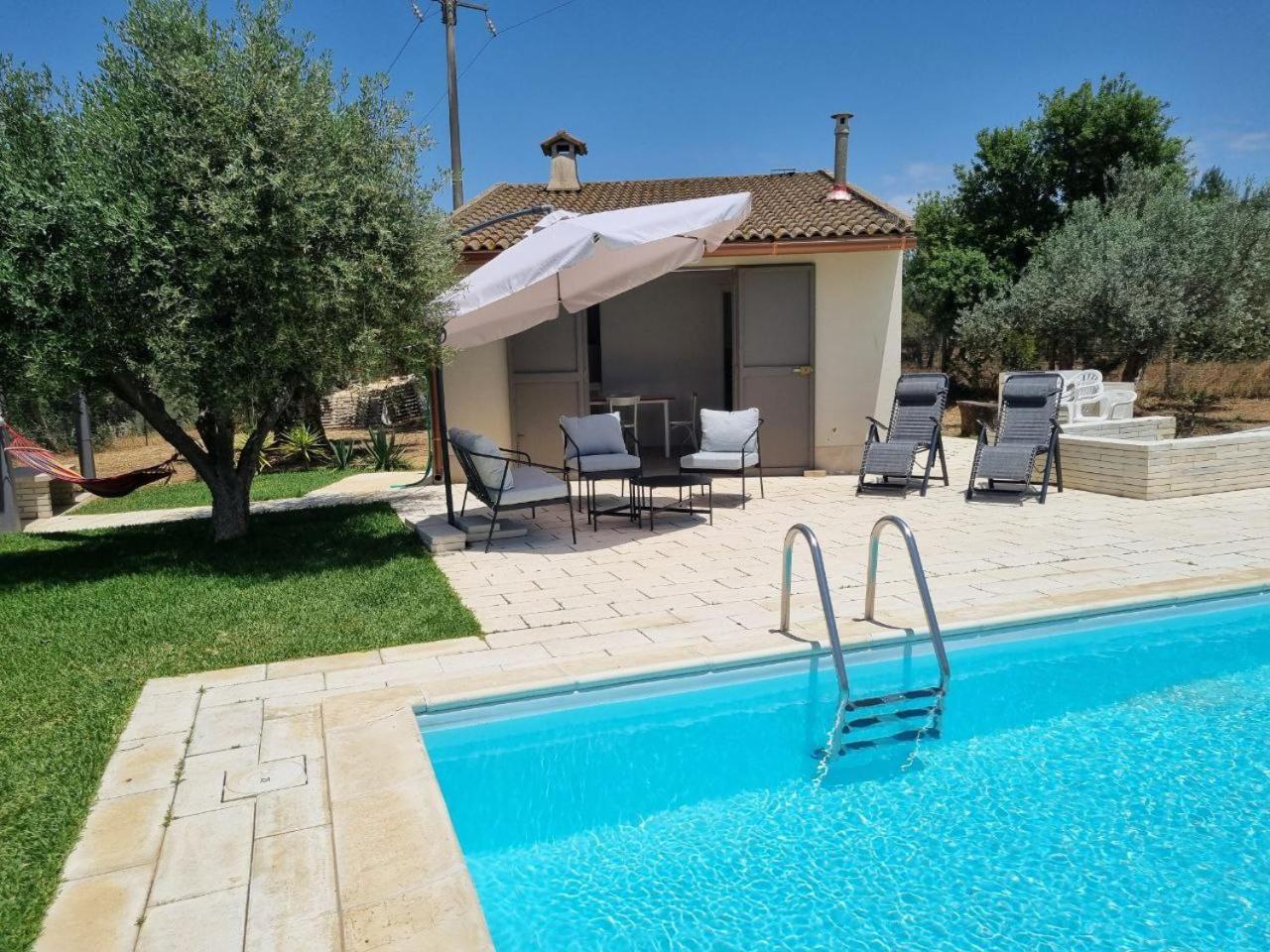 Accogliente Villa Con Piscina Caltagirone Buitenkant foto